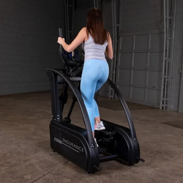 Body-Solid Endurance Center Drive Elliptical E5000 - Image 4