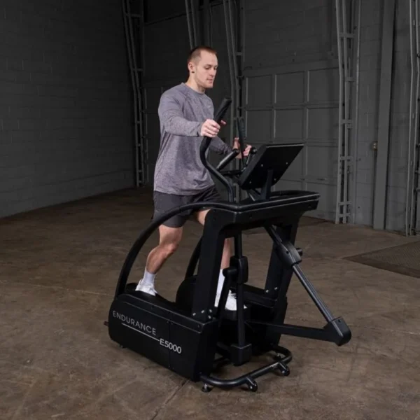 Body-Solid Endurance Center Drive Elliptical E5000 - Image 2