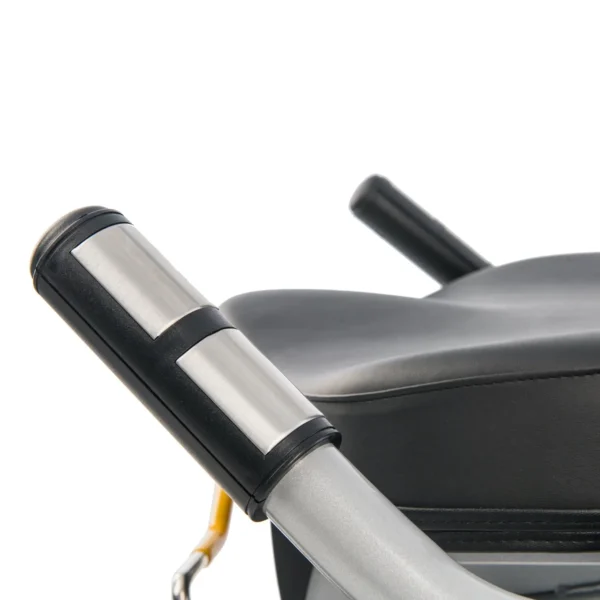 Spirit Fitness CR800 Recumbent Bike - Image 8